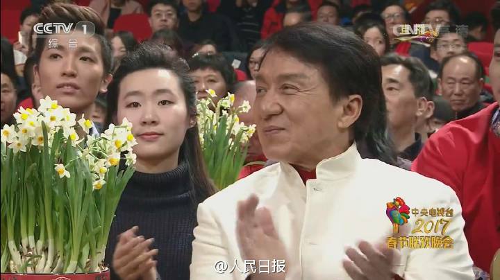เหล่าคนดังของจีน ร่วมงานส่งท้ายปีเก่าต้อนรับปีใหม่จีน(ตรุษจีน) ของช่อง CCTV ซึ่ง…