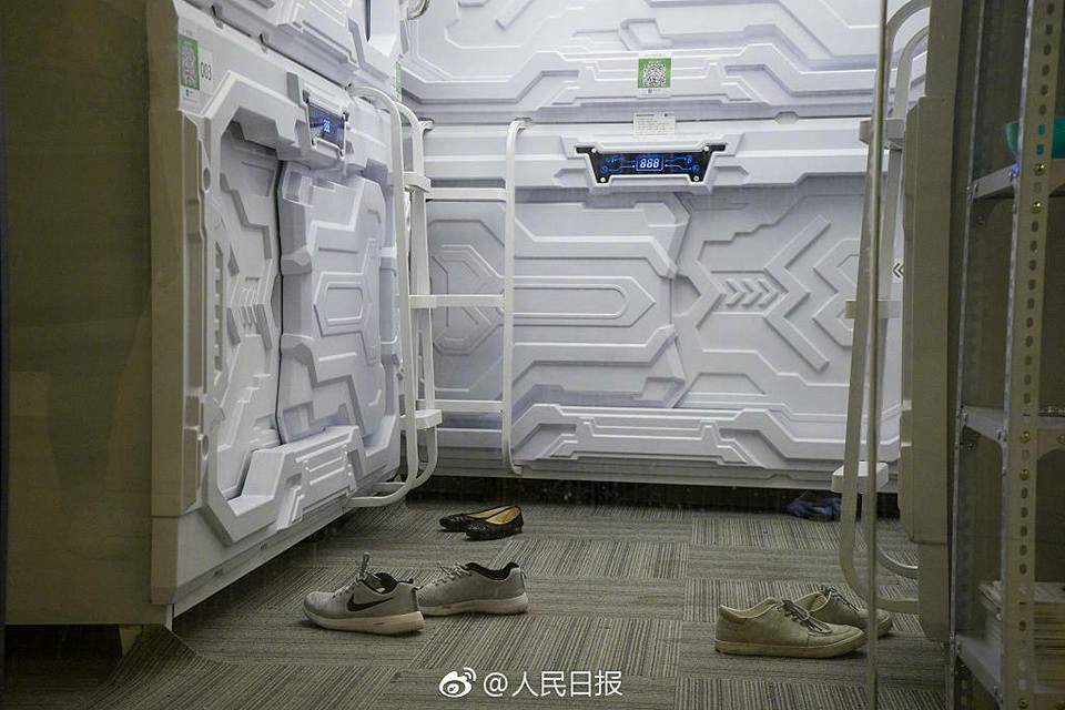 ชาวเน็ตจีนแห่แชร์ข่าว “บริการแชร์ห้องพัก-แคปซูลนอนในปักกิ่งถูกปิดตัวไปหนึ่งจุดให…