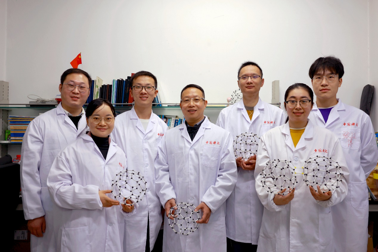 จีนสร้างผลึกคาร์บอนเทียมชนิดใหม่