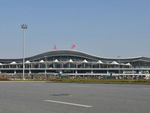 ปี 2566 ปริมาณผู้โดยสารของสนามบินฉางซาและสถานีรถไฟฉางซาใต้ฟื้นตัวสูงกว่าก่อนเกิดโควิด-19 – thaibizchina